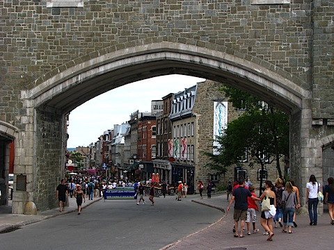 Skozi obzidje v stari Québec